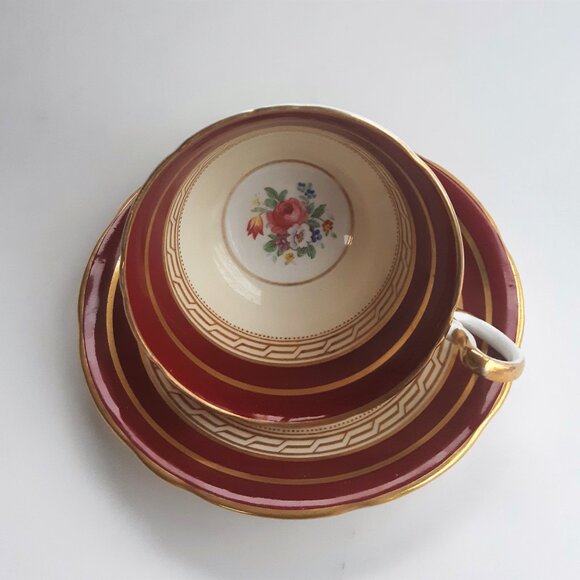 Aynsley Cup & Saucer Set Red Burgundy Floral Gold Trim Doris Shape 1930s England - Picture 7 of 10